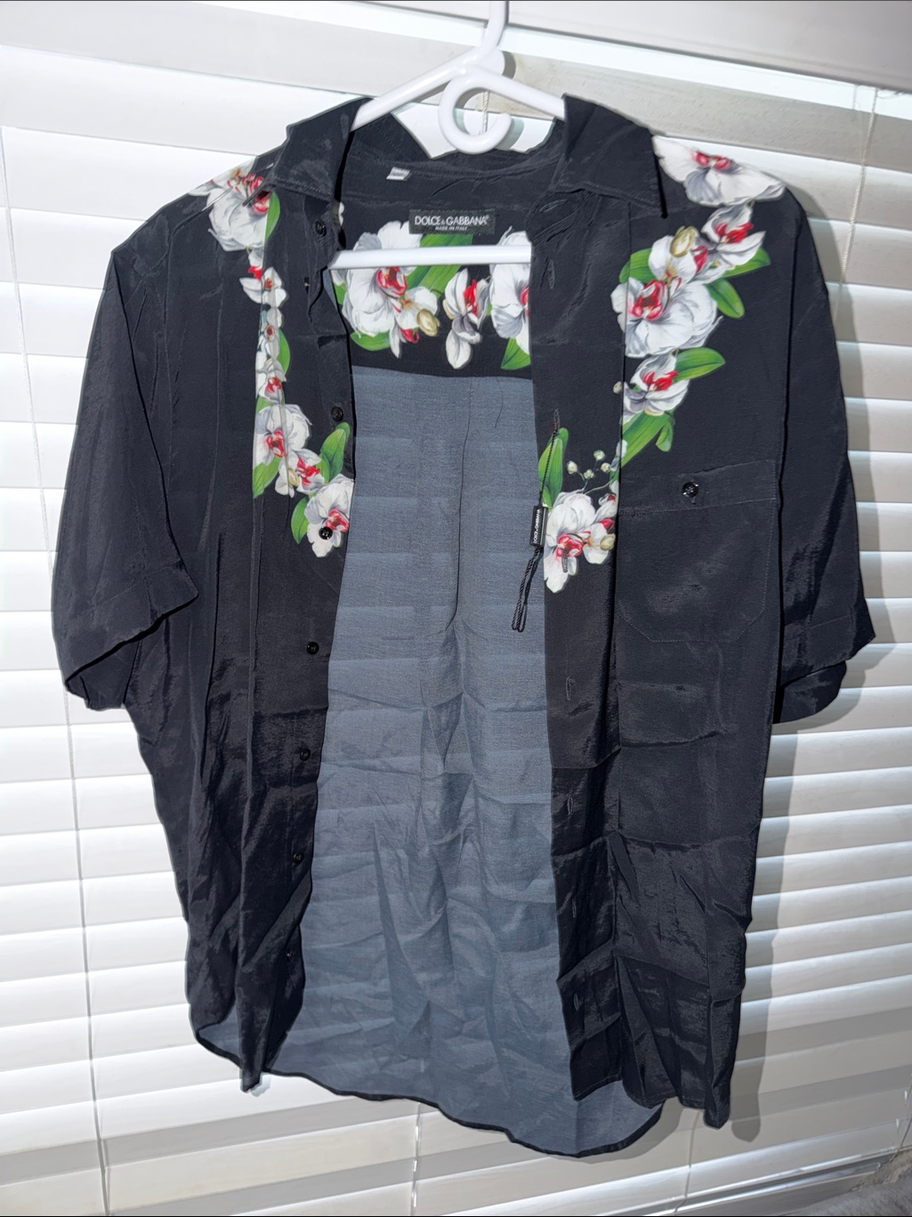 Dolce & Gabbana Black Floral Short-Sleeve Shirt Jacket With White & Pink Flowers